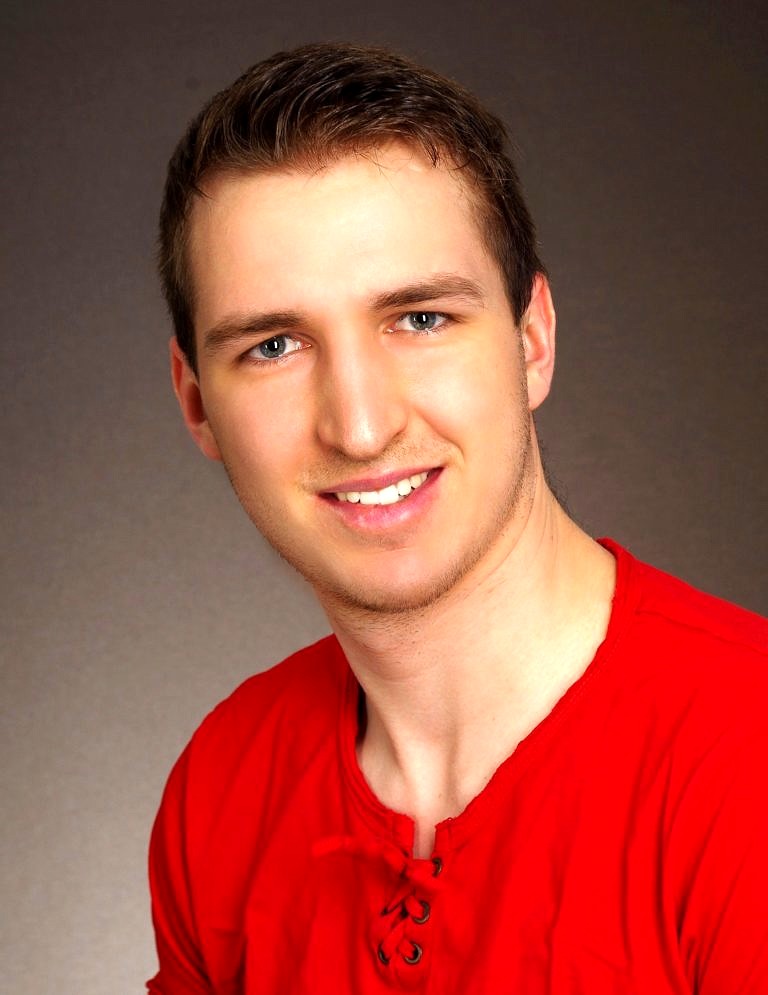 Neuer Mitarbeiter verantwortlich für die Infrastruktur einer Versuchshalle am REP / Dominik Dorsch