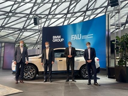 Teilnehmer BMW FAU Joint Dialogue: O. Zipse, Prof. Wartzak, Beckmann, Hanenkamp (v.l.n.r.)